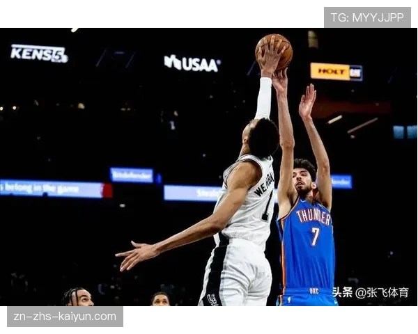 掘金128-118战胜马刺，约基奇三双率队收官